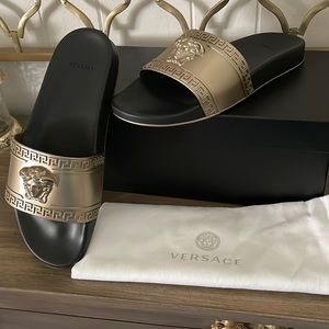 Versace slide sandal